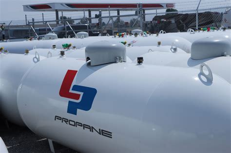 Is Liquid Propane the Same as Natural Gas? And Why Do They Both Make Great BBQ Fuel?